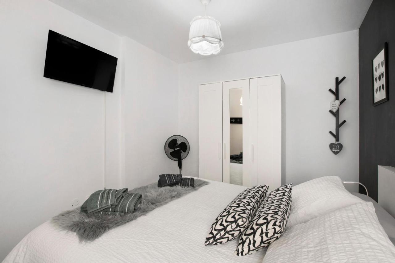 Yojalavi Sunrise Apartment Candelaria Ngoại thất bức ảnh